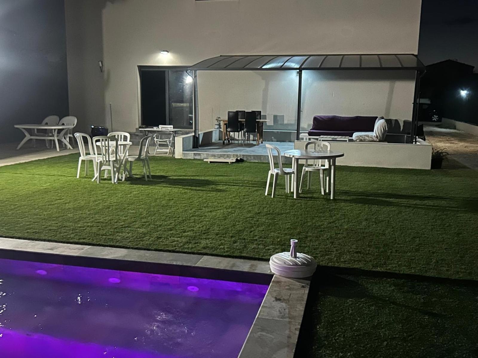 Grande Villa Avec Piscine Bompas  المظهر الخارجي الصورة